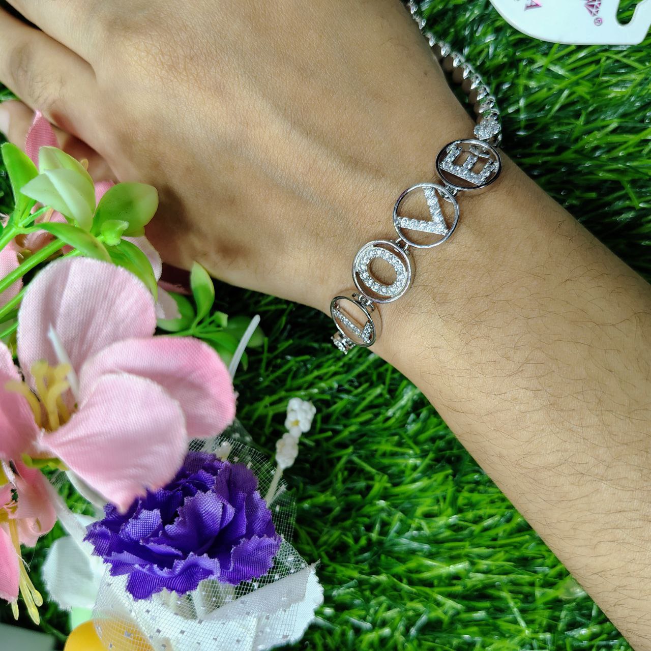 Bulk Sale Price Promotion Different Shape Metal Bracelets For Women Code : MS 9456